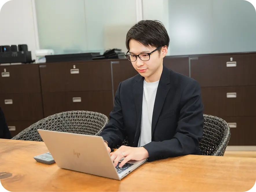 会計アソシエイト